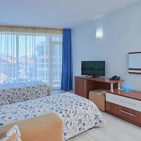 酒店 Family Regata