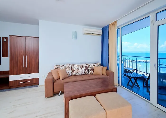 Hotel Family Regata 3*